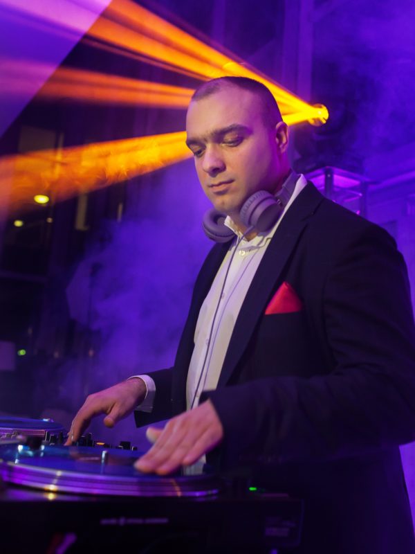 http://livent.pl/wp-content/uploads/2018/05/039-600x800.jpg